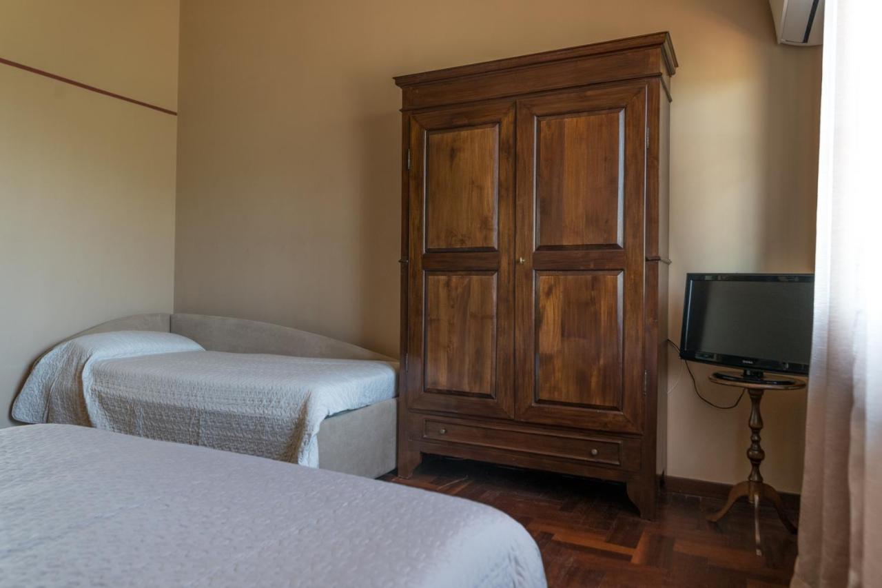 Locanda La Valle Castelnuovo Magra Kültér fotó