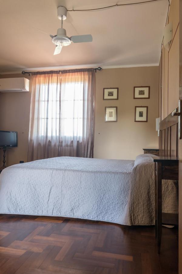 Locanda La Valle Castelnuovo Magra Kültér fotó